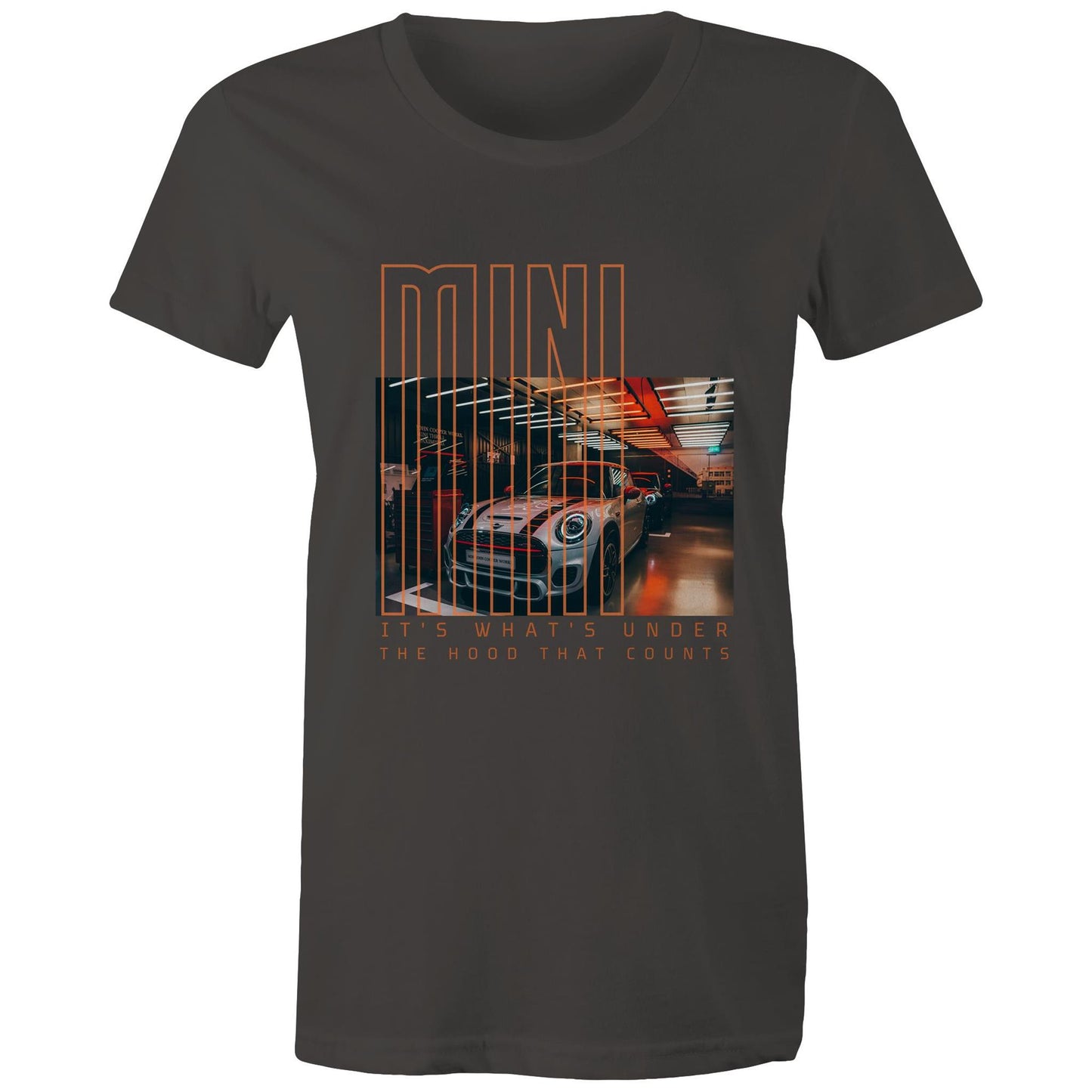 West Coast Customs x Port Wine Design: Mini - it's what's under the hood that counts AS Colour - Women's Maple Tee