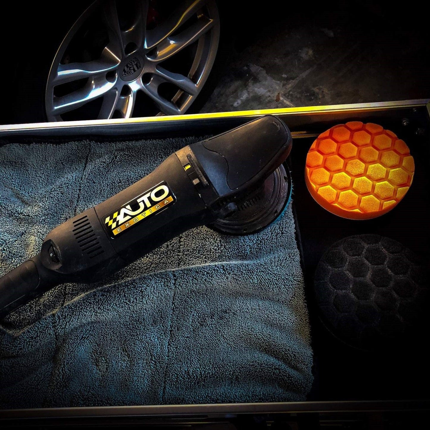 Auto Exotica Goldarrow DA Polisher